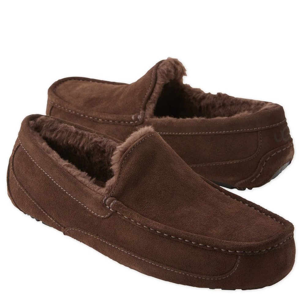 UGG Men's Size 10 Ascot Slipper - Dusted Cocoa